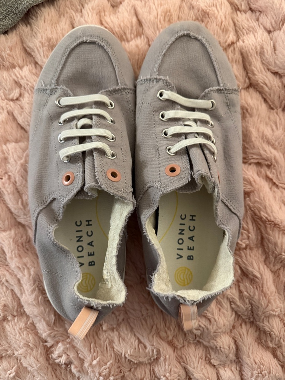 Vionic Beach Slip-On Canvas Sneakers in Gray with Pink Eyelets
